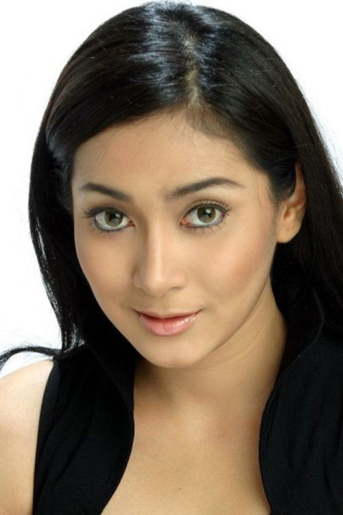 Elsye Virgita as Shinta