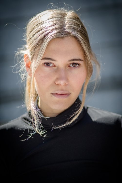 Bella Glanville as Sarah Lallana