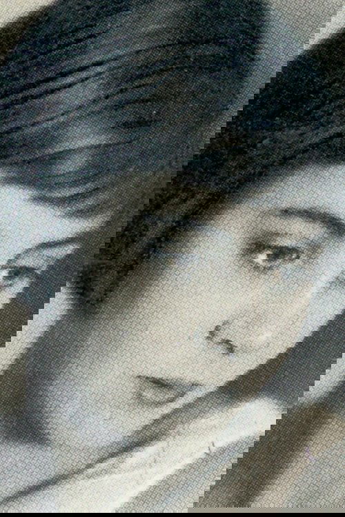 Ellen Schwanneke as Toni, ihre Tochter