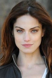 Diana Gettinger as Janet