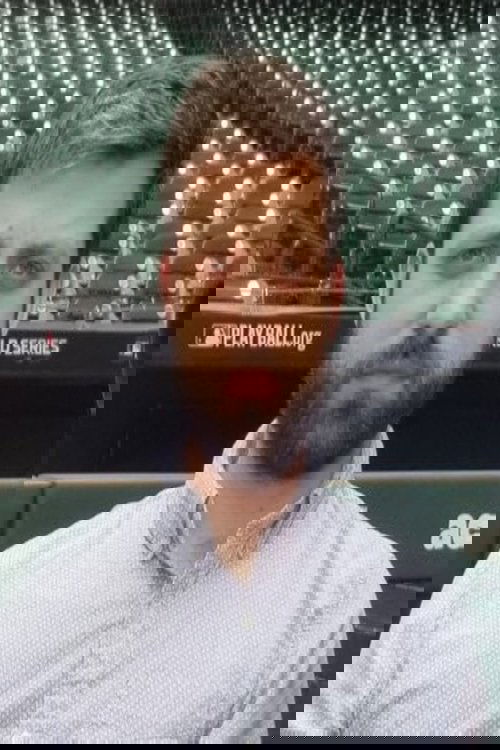 Adam Edwards as Brad