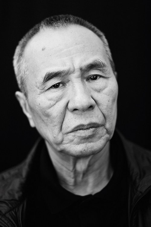Hou Hsiao-hsien as Ah Cai's Executive