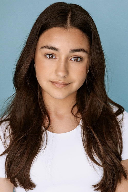 Ana Araújo as Harper