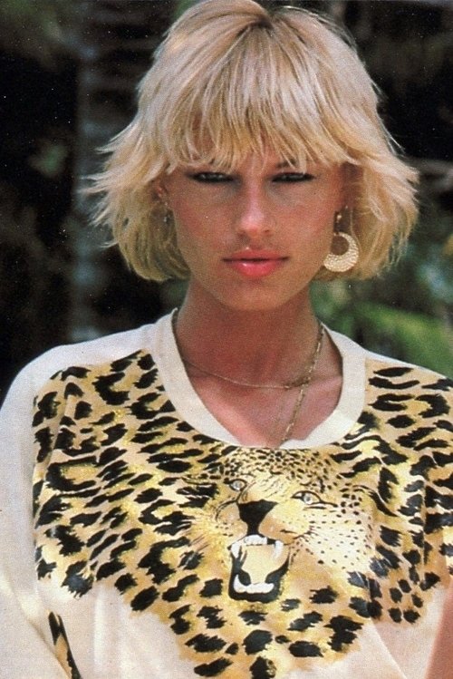 Véronique Maugarski as Gina