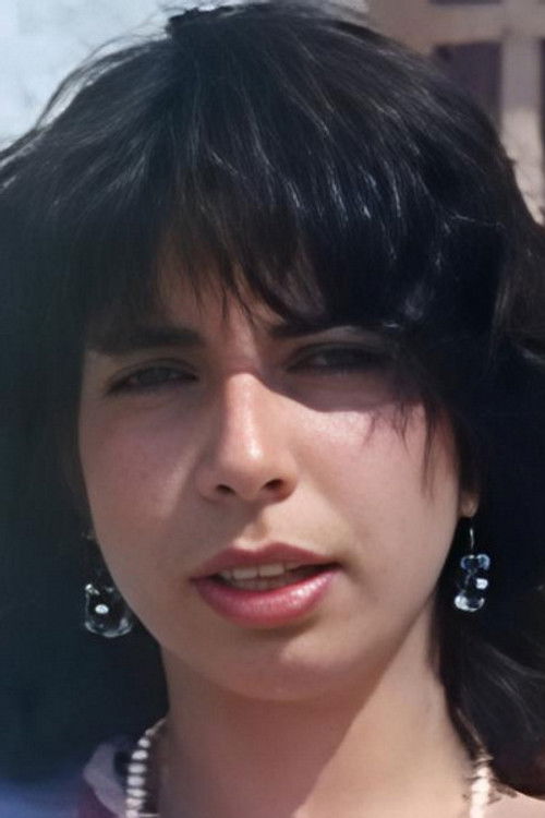 Katerina Spathi as Aliki