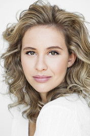 Béatrice Aubry as Dorothée