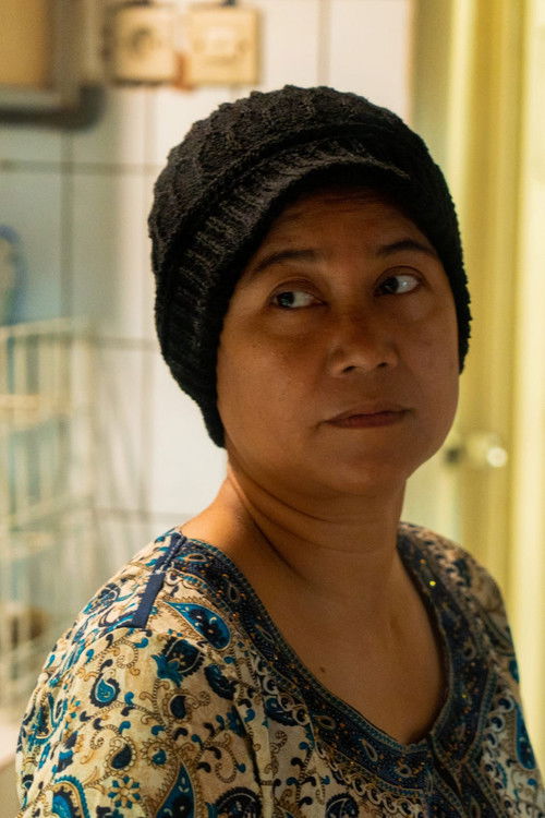 Lala Maryani as Zulfa