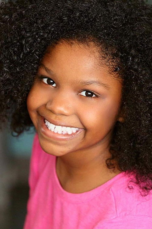 Drew Olivia Tillman as Lola Dunkerson