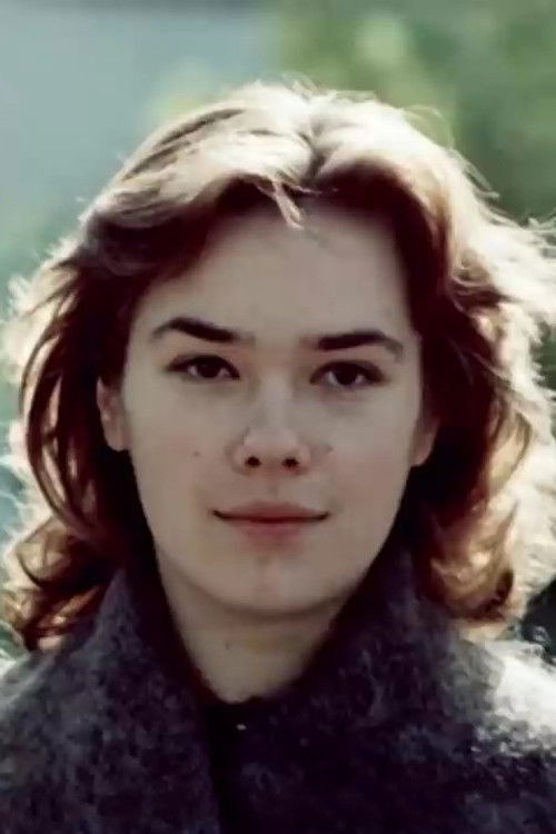 Zoya Belokhvostik as воспитательница детдома