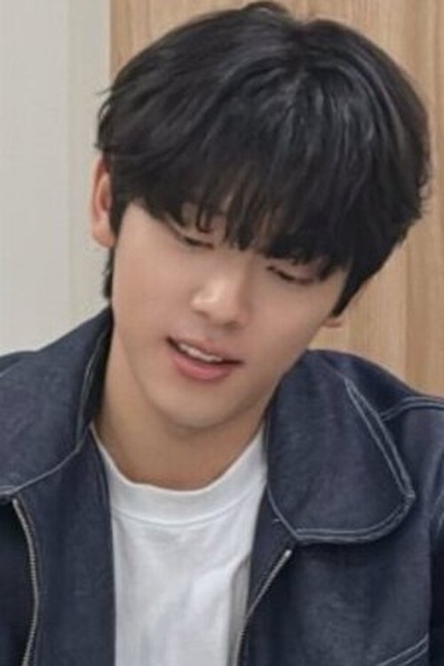 Yoo Ho Su as Park Tae Min