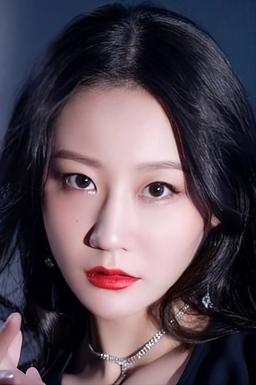 Xu Miao Jia as Liu Li [Madame]