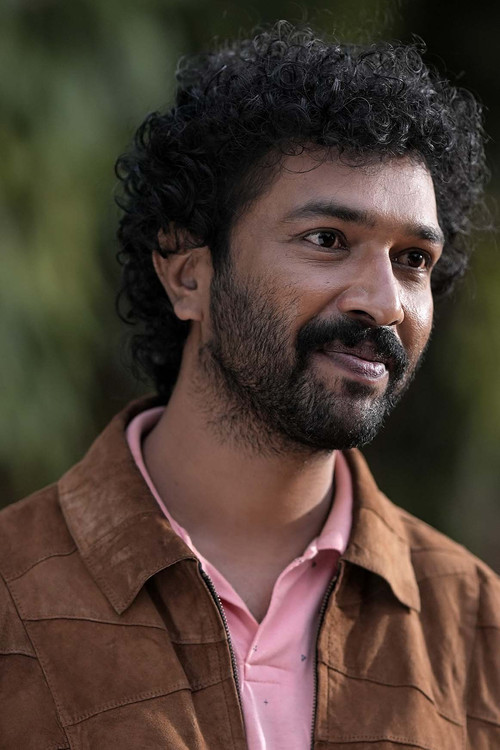 Jinu E Thomas as Tom