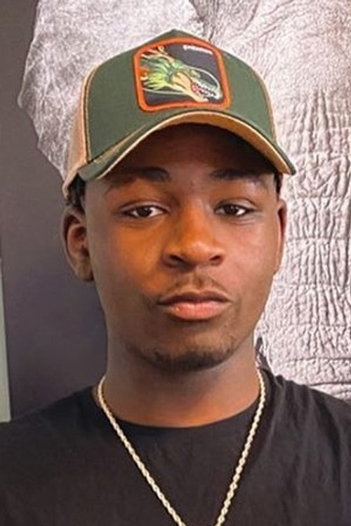 Jahmil Dapaloe as Darryl