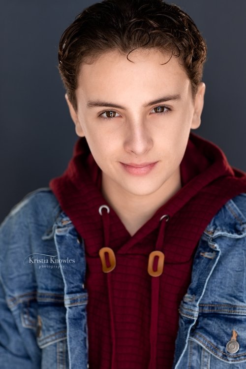 Trey Murphy as Mendy Zaltzman