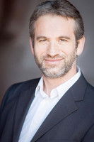 Yannick Blivet as L'animateur