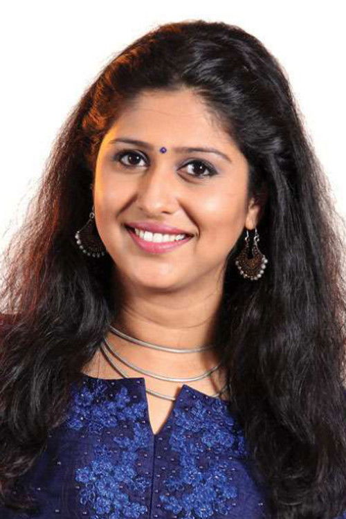 Renjini Jose as Anna Bella