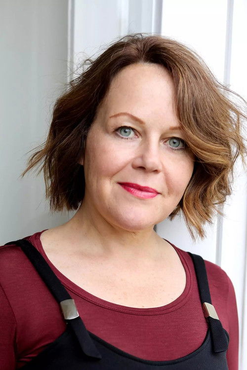 Eva Spreitzhofer as Rezeptionistin