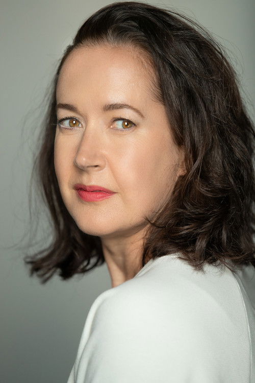 Bel Deliá as Natasha Warner