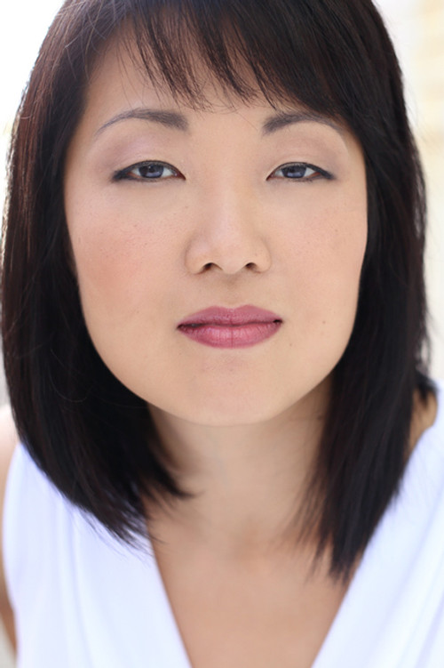Kathleen Choe as Maggie (Majority Leader)
