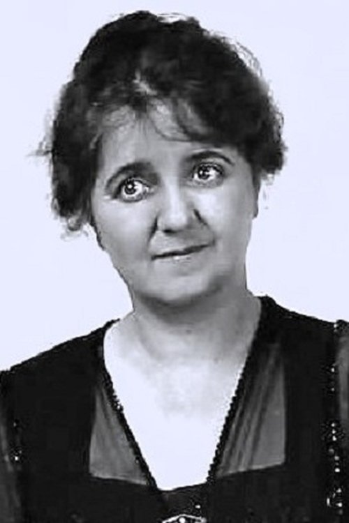 Rose Tapley as Princess Sophya