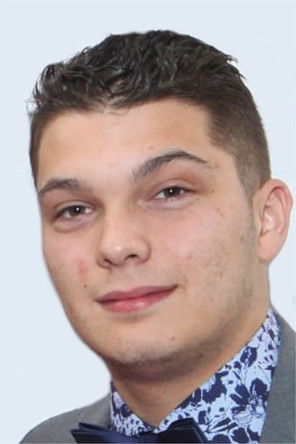 Anton Honik as Jesper