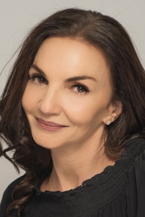 Elizabeth Guindi as Tipsy woman