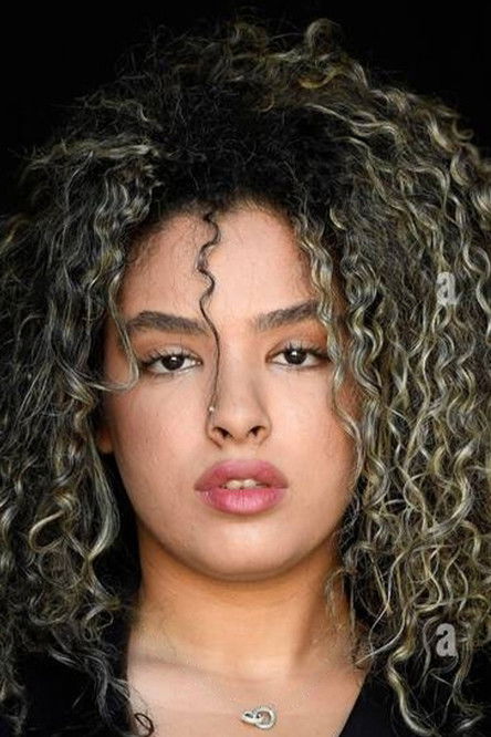 Chaïmaa Zineddine Elidrissi as Fatima