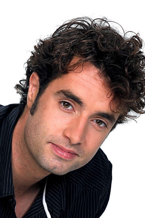 Martijn Hillenius as Detective