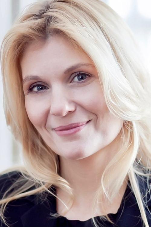 Alison Bartlett as Candy