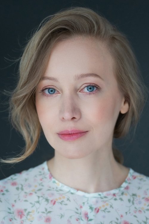 Mila Avgust as Maria