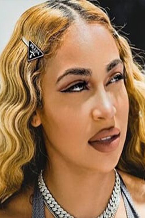 Paije Speights as Esha