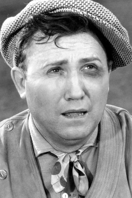 Tom O'Brien as Bill Whipple