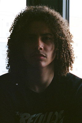 Rufus Boothe as Extra