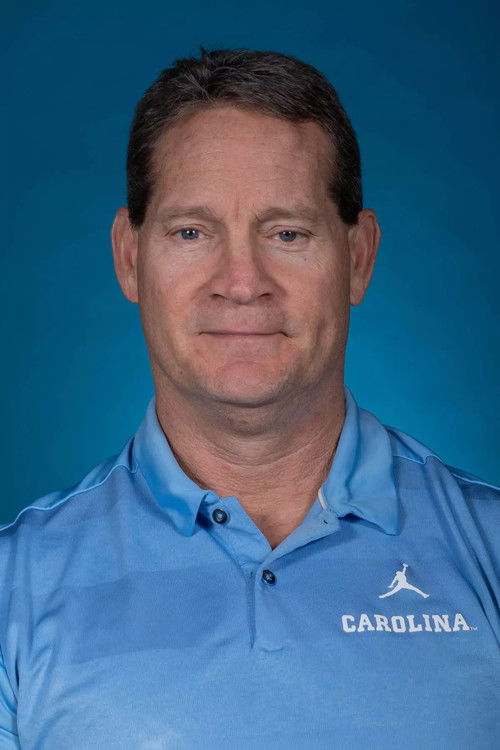 Gene Chizik as 