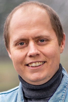 Mikkel Baden Jensen as Bo