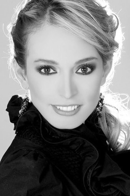 Crystal Mendivil profile photo