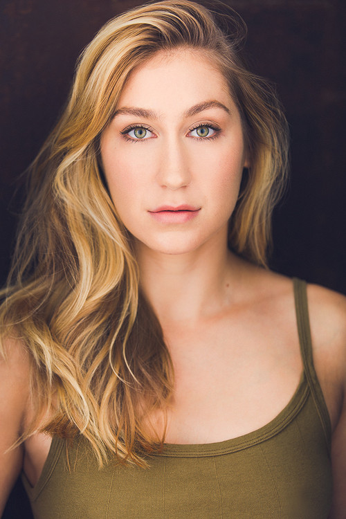 Kelsey Ann Wacker as Kelsey