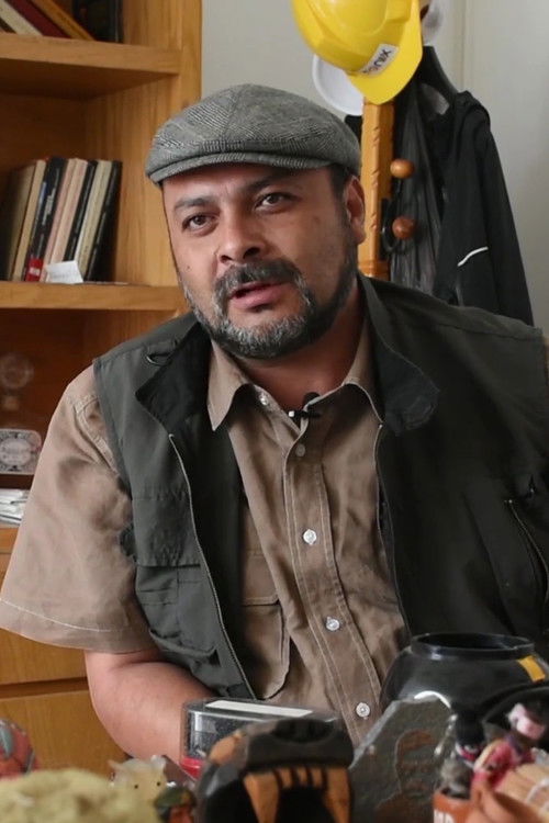 Ricardo Pérez Flores as Self