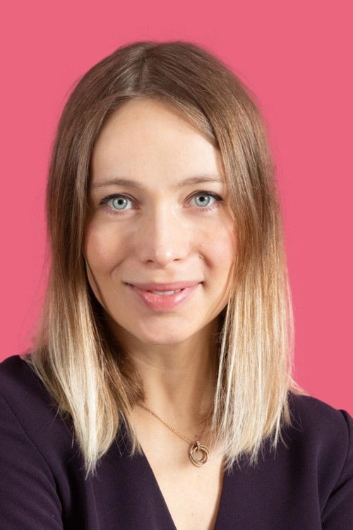 Marina Kolokolova as Petra, Alexa voice