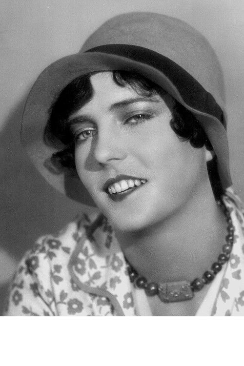 Pepi Lederer as Peppy