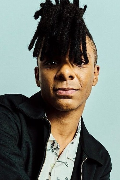 Zendé Murdock as Bez Willis