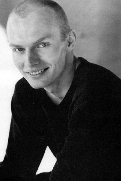 David Backus as Laundry Customer