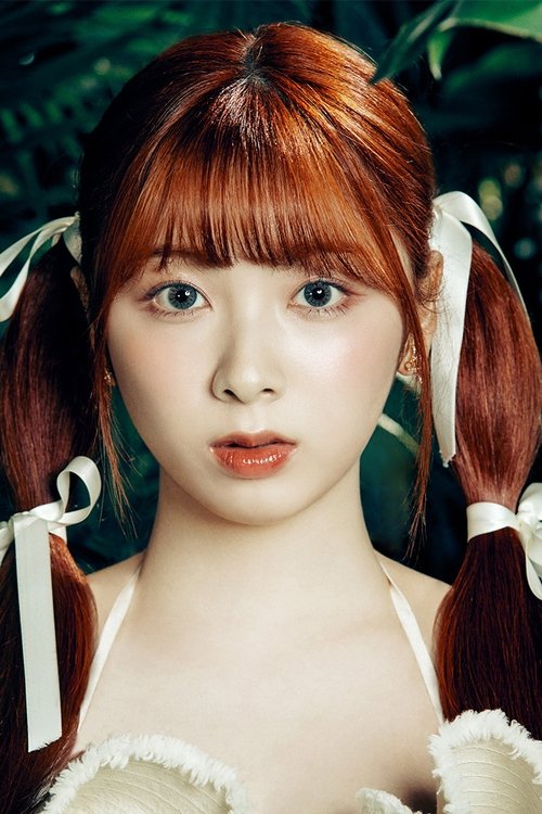 Miihi Suzuno as Detective  Miihi