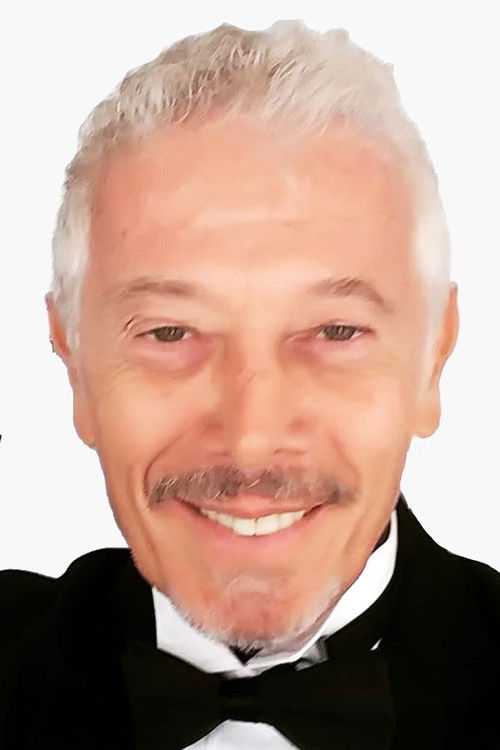 Edward Nutkiewicz as Leo