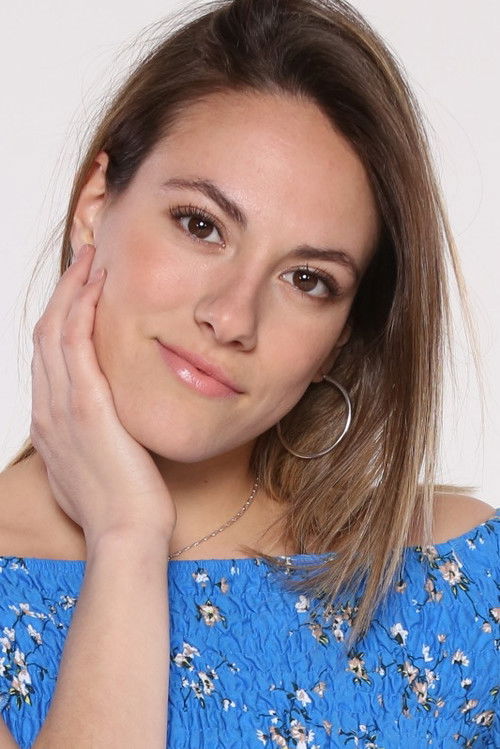 Antonia Bosman as Daniela Solis