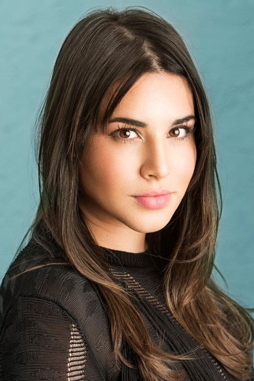 María Hinojos as Aranzazú