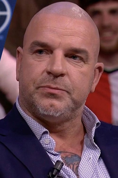 Andy van der Meijde as 