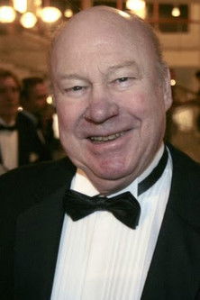 Ingvar Wixell as Marcello