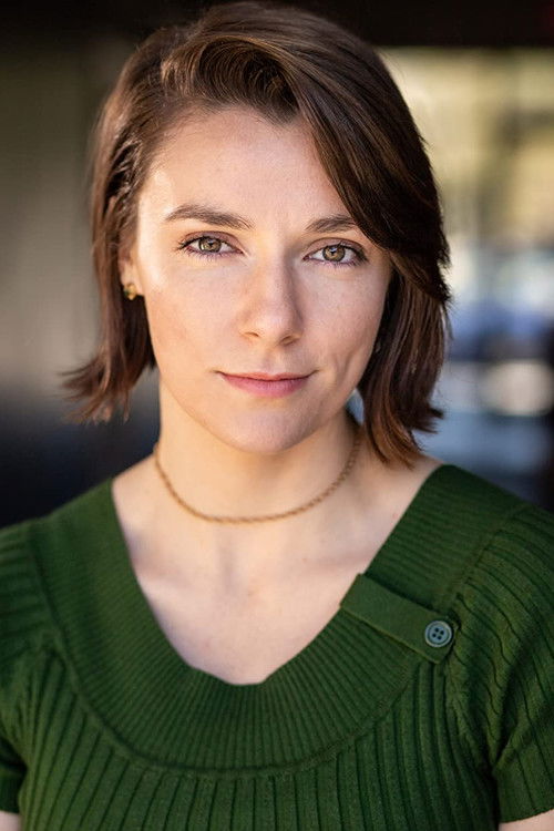 Hannah Lori as Mother