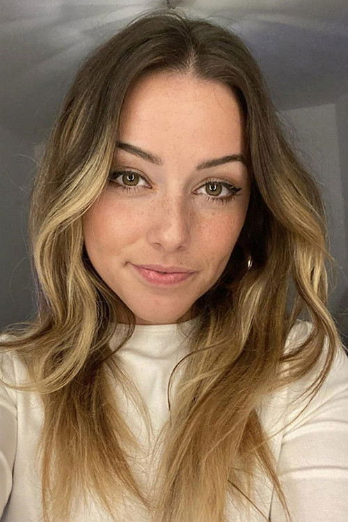 Shauna Dewit as Self - Jury